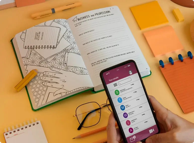 Mobile LMS Apps (iOS, Android)